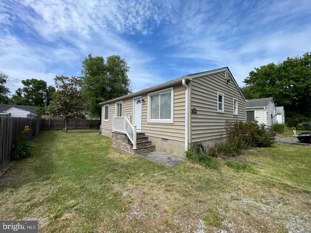 1172 CEDAR AVE, Shady Side, MD 20764