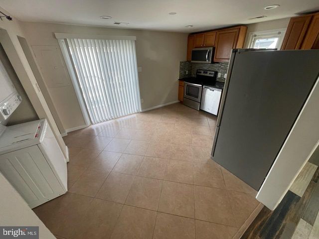 1172 CEDAR AVE, Shady Side, MD 20764