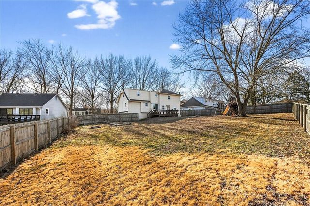 1016 NE 99th Street, Kansas City, MO 64155