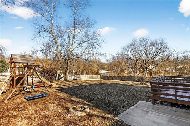 1016 NE 99th Street, Kansas City, MO 64155