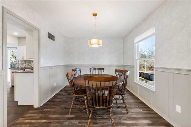 1016 NE 99th Street, Kansas City, MO 64155