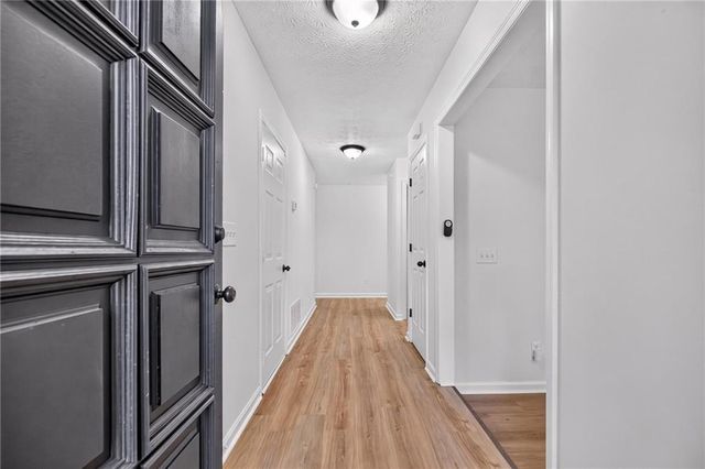 1555 Burnstone Drive, Stone Mountain, GA 30088