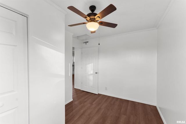 3221 66TH Avenue, Moline, IL 61265