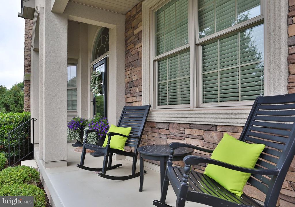229 COUNTRY CLUB DR, TELFORD, PA 18969 — photo 2