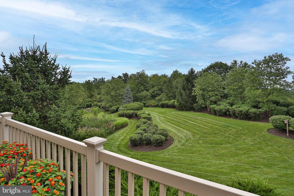 229 COUNTRY CLUB DR, TELFORD, PA 18969 — photo 4