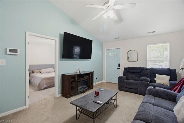 315 Maynard South Drive, Winston-salem, NC 27107