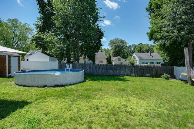 16 Dewey St, Leominster, MA 01453