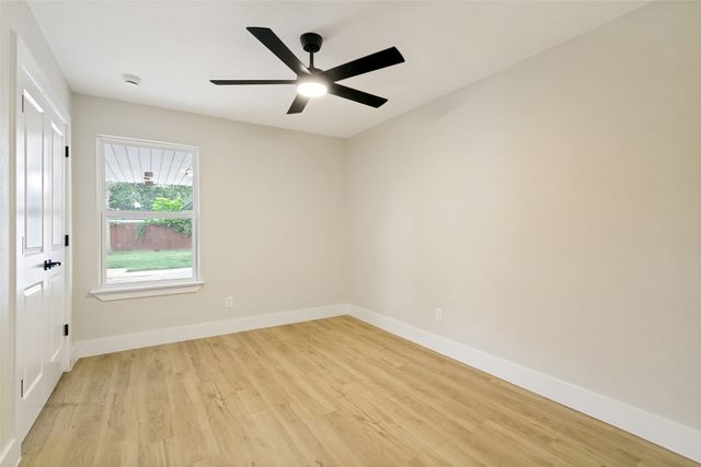 1504 Lexington Place, Bedford, TX 76022