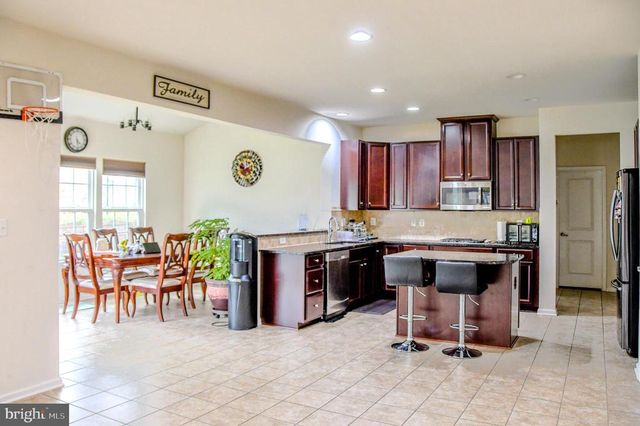 9910 BOX OAK CT, Fredericksburg, VA 22407