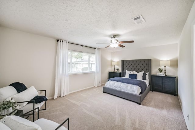 19635 Moonhollow Drive, Houston, TX 77084