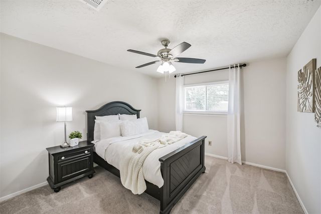 19635 Moonhollow Drive, Houston, TX 77084