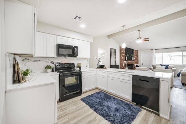 19635 Moonhollow Drive, Houston, TX 77084