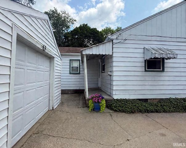 612 Sunset Avenue, Elkhart, IN 46514
