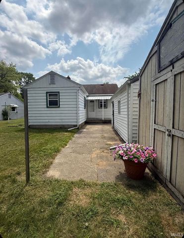 612 Sunset Avenue, Elkhart, IN 46514