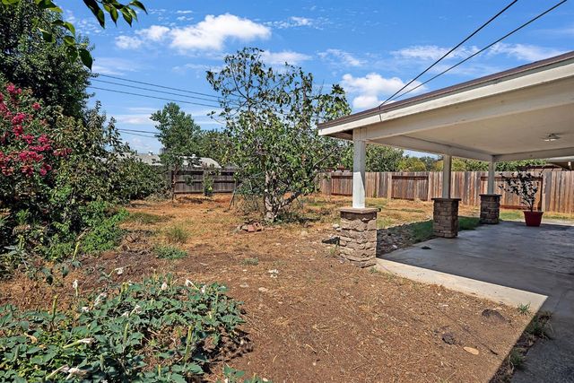 2012 Kellogg Way, Rancho Cordova, CA 95670
