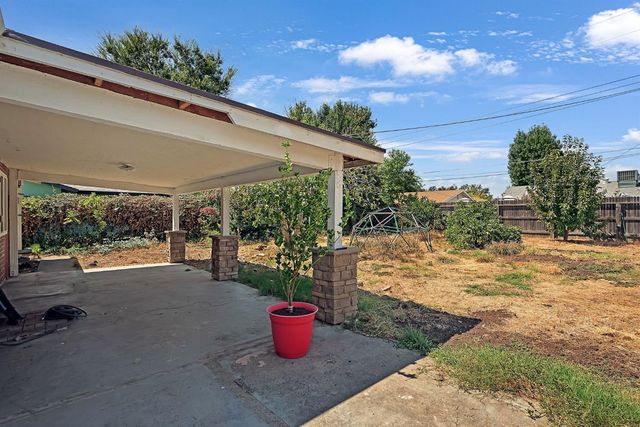 2012 Kellogg Way, Rancho Cordova, CA 95670