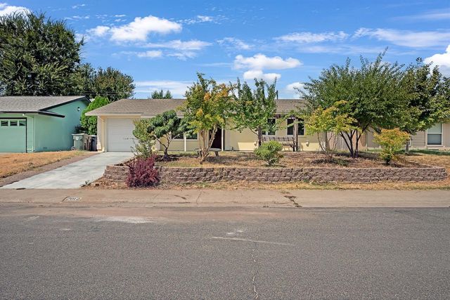 2012 Kellogg Way, Rancho Cordova, CA 95670