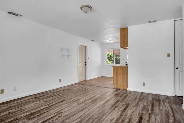 2012 Kellogg Way, Rancho Cordova, CA 95670