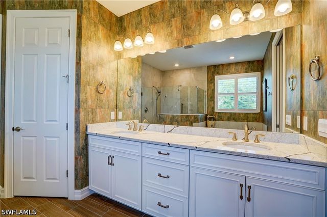 18456 Royal Hammock BLVD, Naples, FL 34114