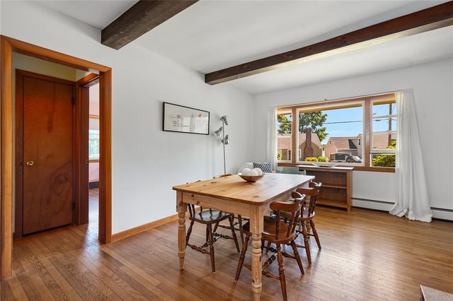 905 Bullocks Point Avenue, East Providence, RI 02915