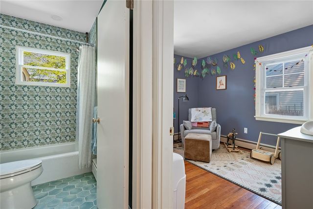 905 Bullocks Point Avenue, East Providence, RI 02915