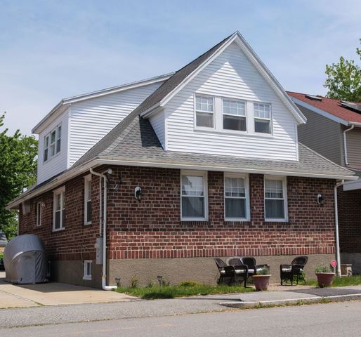 19 John Ave, Revere, MA 02151