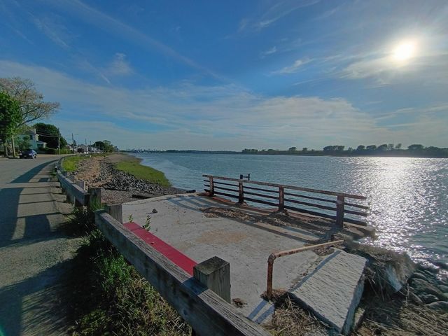 19 John Ave, Revere, MA 02151