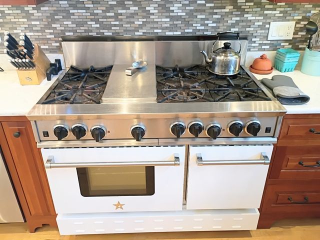 19 John Ave, Revere, MA 02151