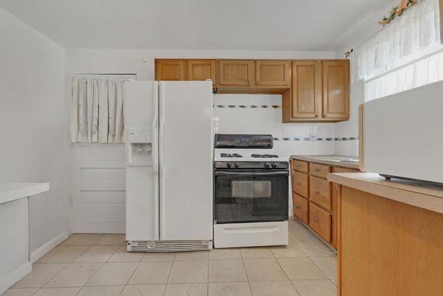 6146 N Damen Avenue 3H, Chicago, IL 60659