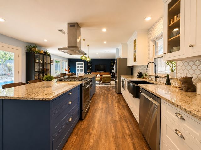 9016 Bretshire Drive, Dallas, TX 75228
