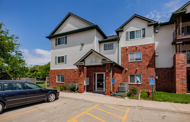 101 NW 8th Street 108, Grimes, IA 50111