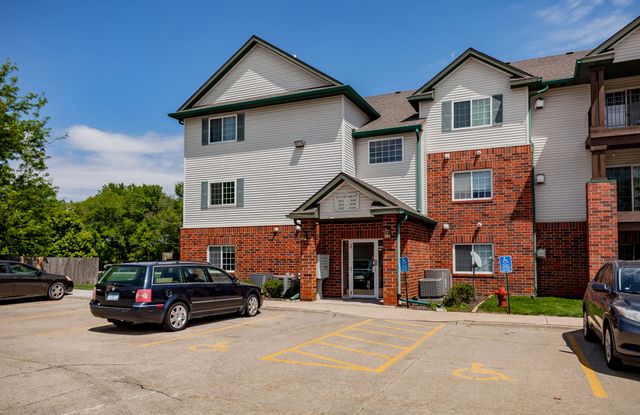 101 NW 8th Street 108, Grimes, IA 50111