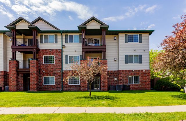 101 NW 8th Street 108, Grimes, IA 50111