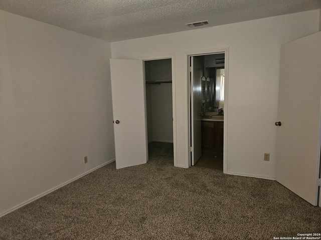 5319 ASHBURY DR, San Antonio, TX 78250