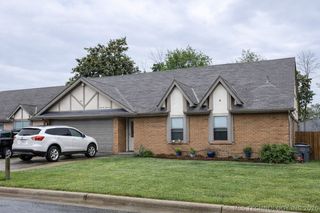 2929 W 66th Street S, Tulsa, OK 74132