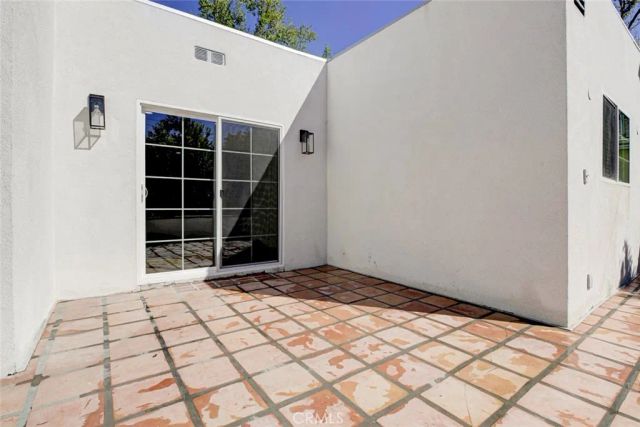 5709 Beck Avenue, North Hollywood, CA 91601