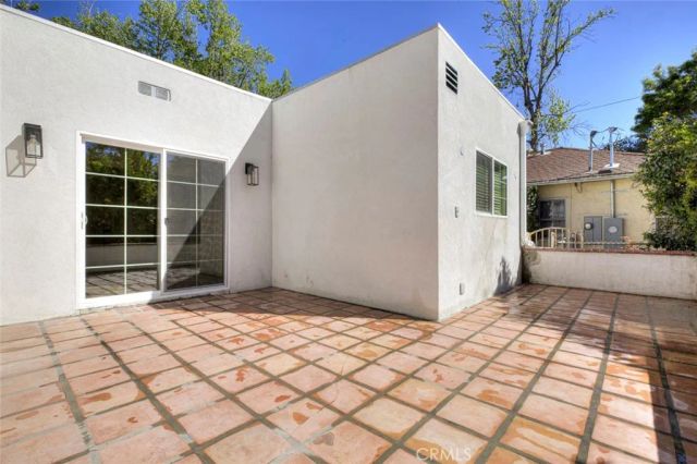 5709 Beck Avenue, North Hollywood, CA 91601