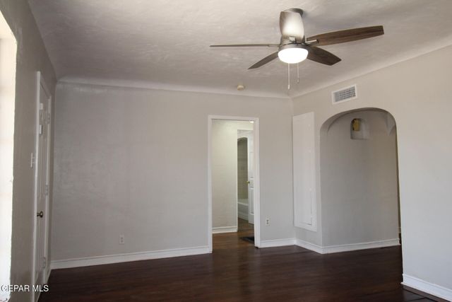 3315 SACRAMENTO Avenue, El Paso, TX 79930