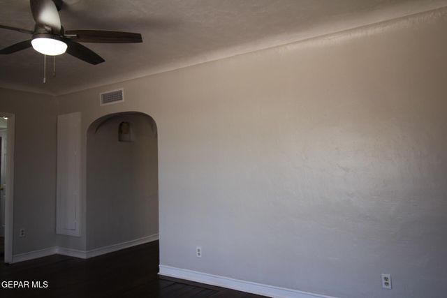 3315 SACRAMENTO Avenue, El Paso, TX 79930