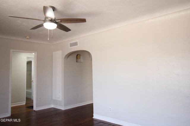 3315 SACRAMENTO Avenue, El Paso, TX 79930