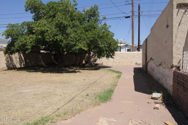 3315 SACRAMENTO Avenue, El Paso, TX 79930
