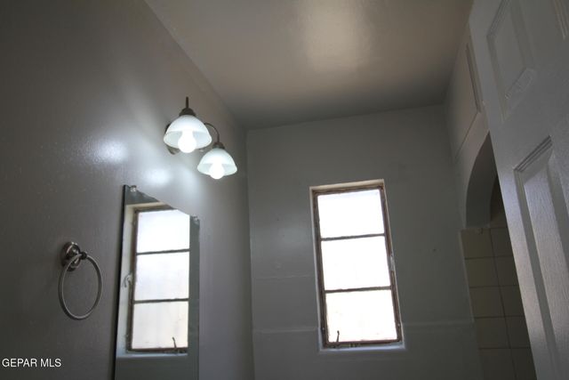 3315 SACRAMENTO Avenue, El Paso, TX 79930