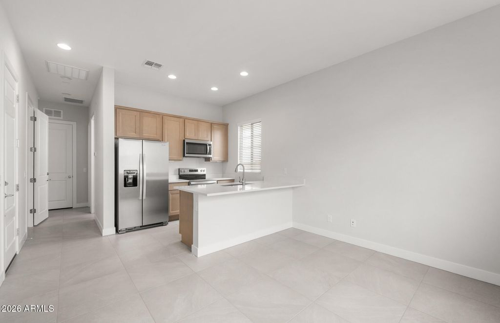 2437 W Nighthawk Way, Phoenix, AZ 85045 — photo 4