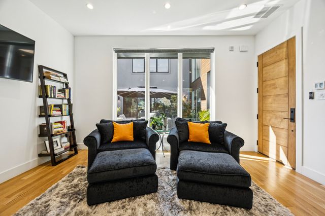 9733 Mixon Drive, Dallas, TX 75220