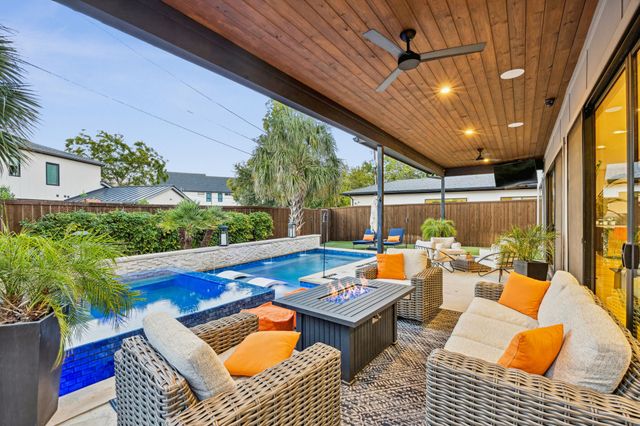 9733 Mixon Drive, Dallas, TX 75220