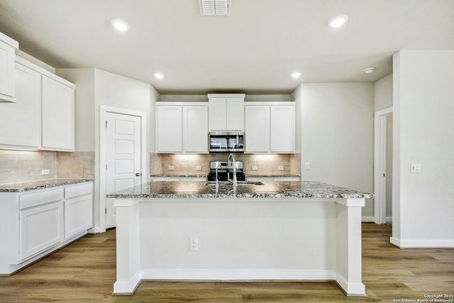 1612 Big Sur Drive, New Braunfels, TX 78130