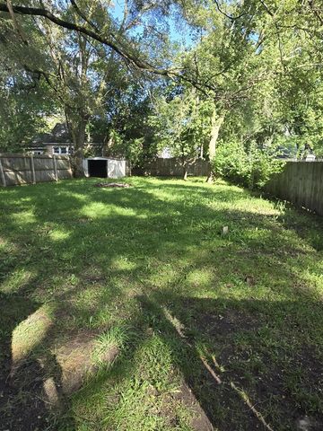 1918 Franklin Street, Muskegon, MI 49441