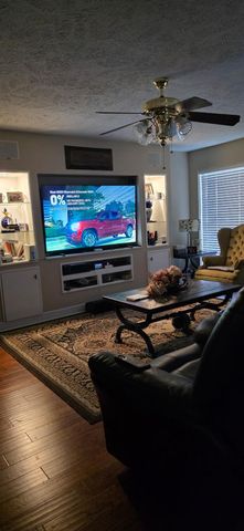 10306 Sagegreen Drive, Houston, TX 77089