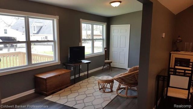 270 Indian Trail, Deerfield Township, MI 48421