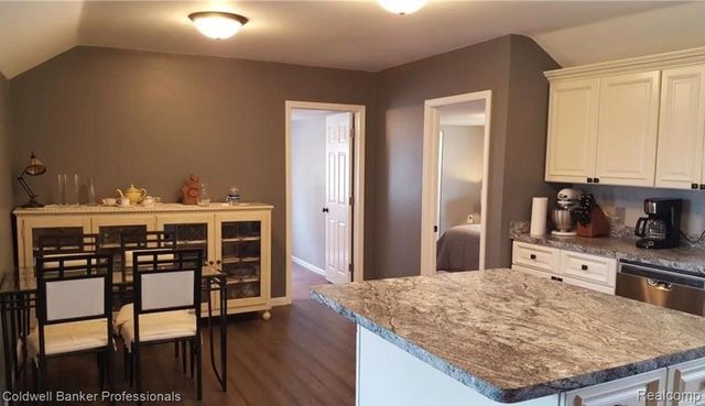 270 Indian Trail, Deerfield Township, MI 48421